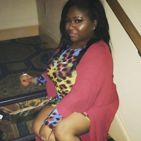 Meet your Posher, Michele - Picture 4 of 6